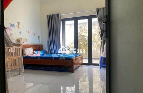 NGAY PHAN VĂN HỚN - 107M2 - NHÀ Ở LIỀN BA TẦNG - HẺM THÔNG - 107M2 - 7.15 TỶ